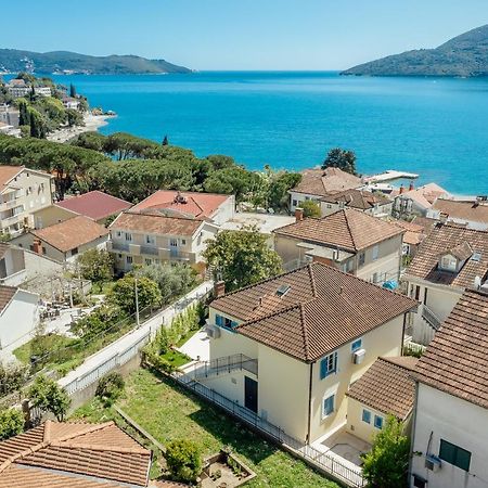 Magnolia Apartments 2 Herceg Novi Eksteriør billede